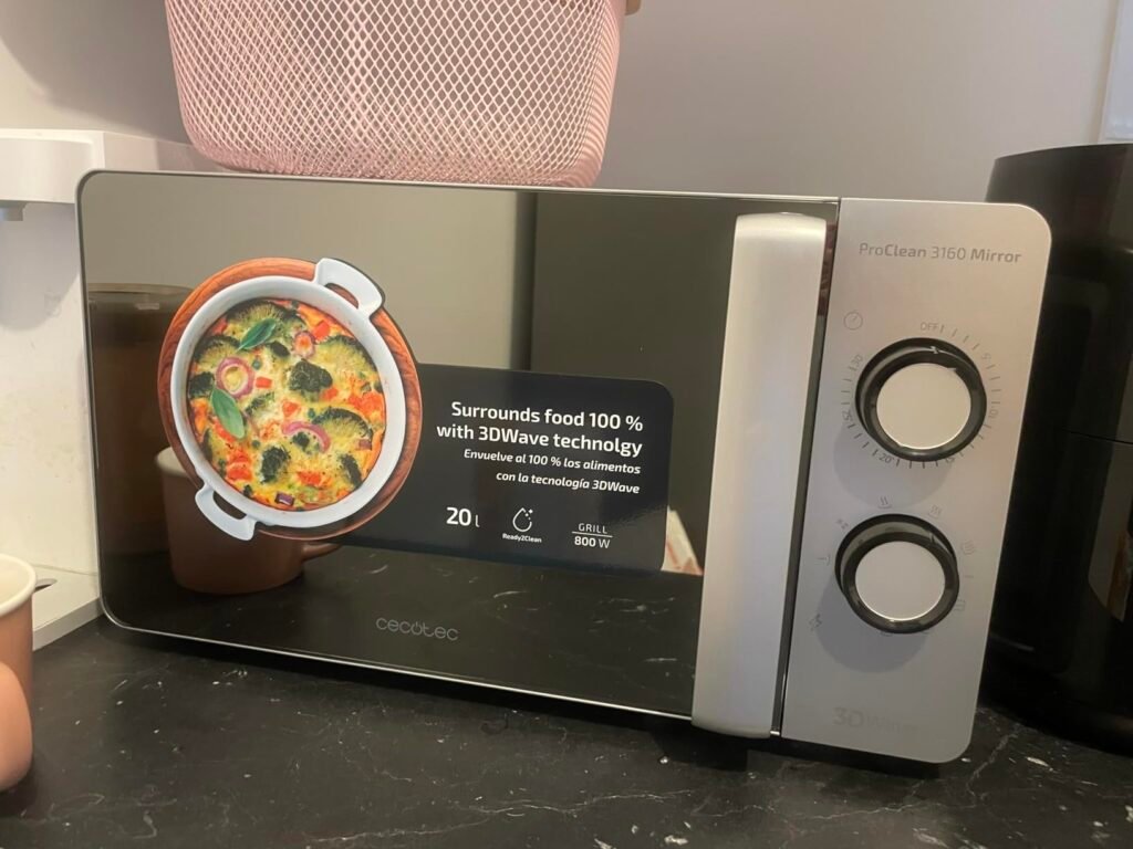 Tout ce que Vous Devez Savoir sur le Cecotec Micro-ondes ProClean 3160